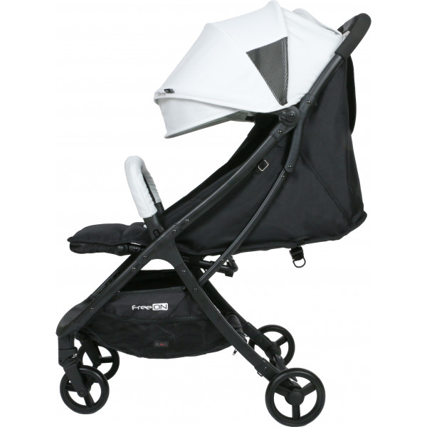 Коляска для дитини FreeON SOLO Pistachio-Black